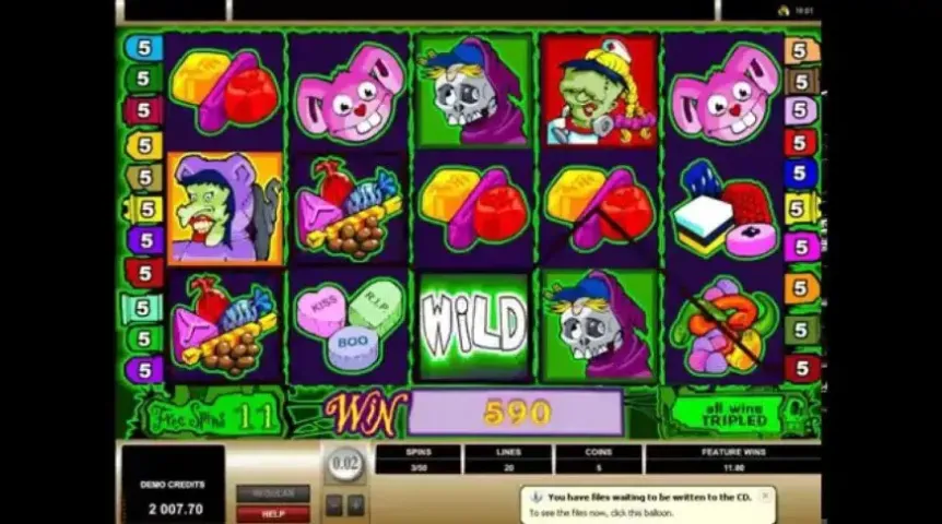 Halloweenies slot screenshot 