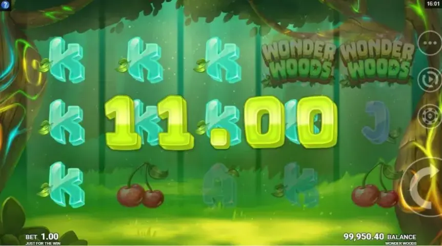 Wonder Woods slot screenshot 
