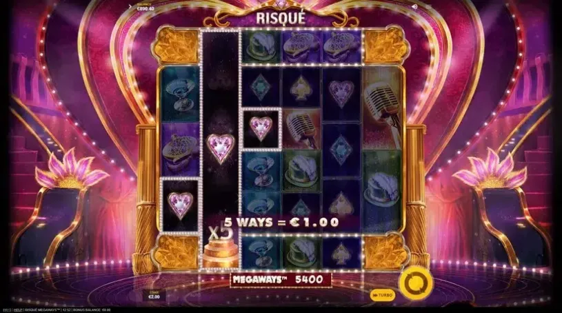 Risqué Megaways slot screenshot