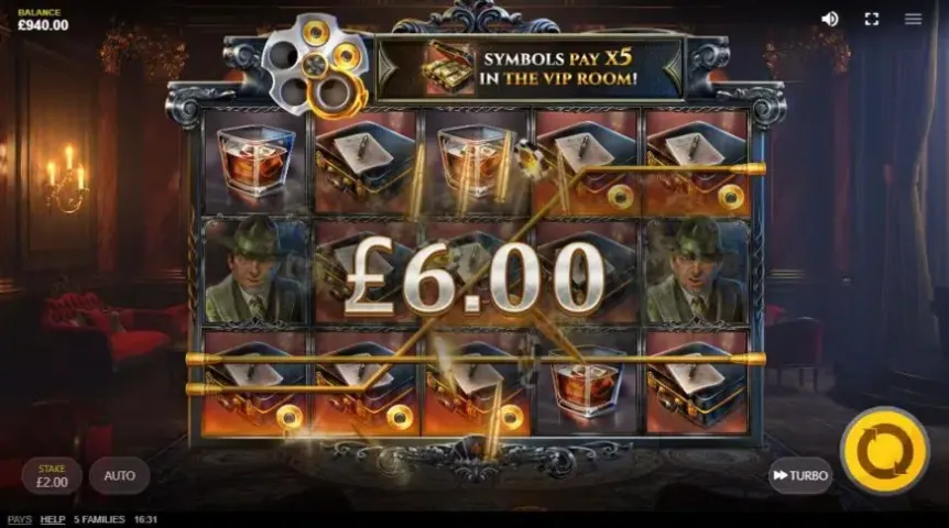 5 Families slot screenshot 2